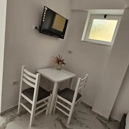 Ulliri *